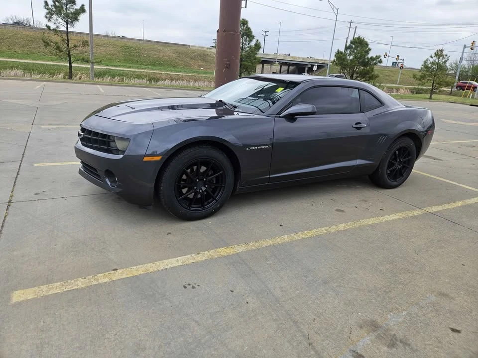 2010 Chevrolet Camaro 5th Gen - Image 2 of 21