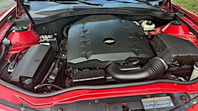 2010 Chevrolet Camaro 5th Gen - Image 2 of 16