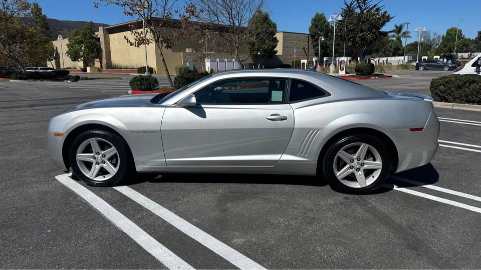 2010 Chevrolet Camaro 5th Gen - Image 4 of 9