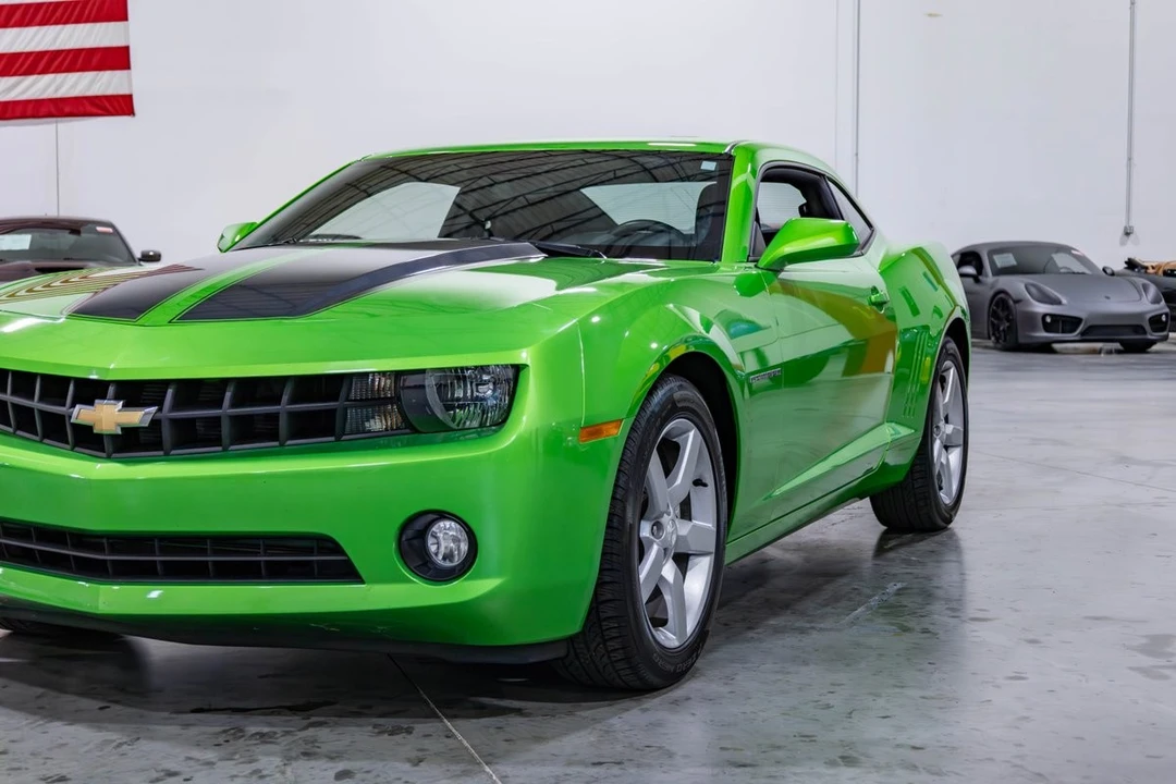 2010 Chevrolet Camaro 5th Gen - Image 25 of 31