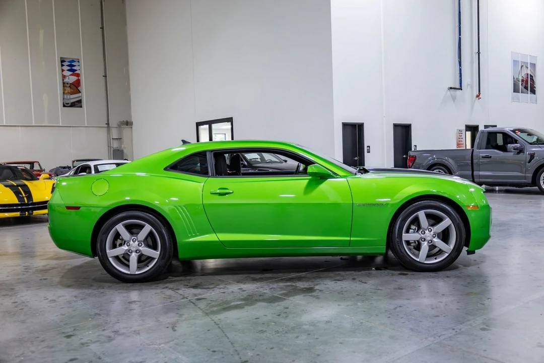 2010 Chevrolet Camaro 5th Gen - Image 8 of 31