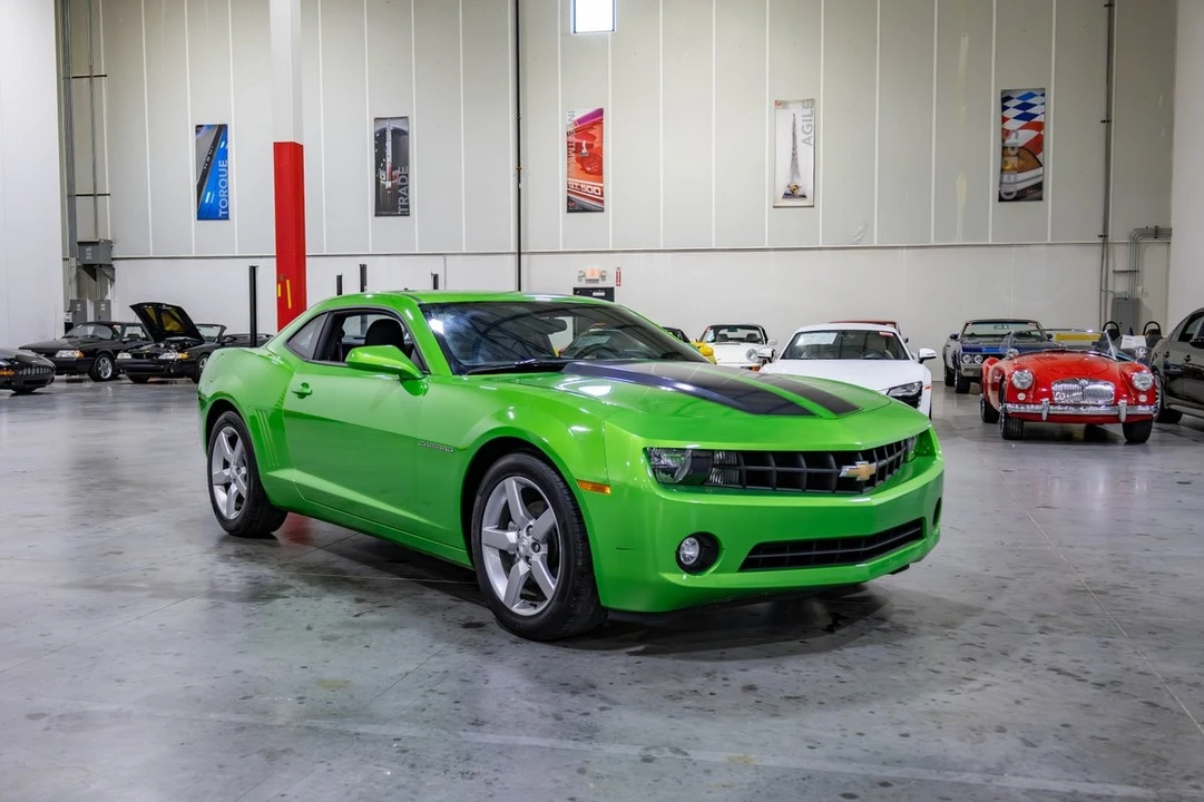 2010 Chevrolet Camaro 5th Gen - Image 9 of 31
