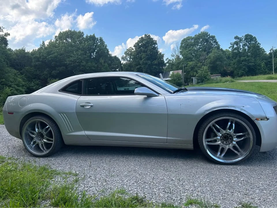 2010 Chevrolet Camaro 5th Gen - Image 2 of 7