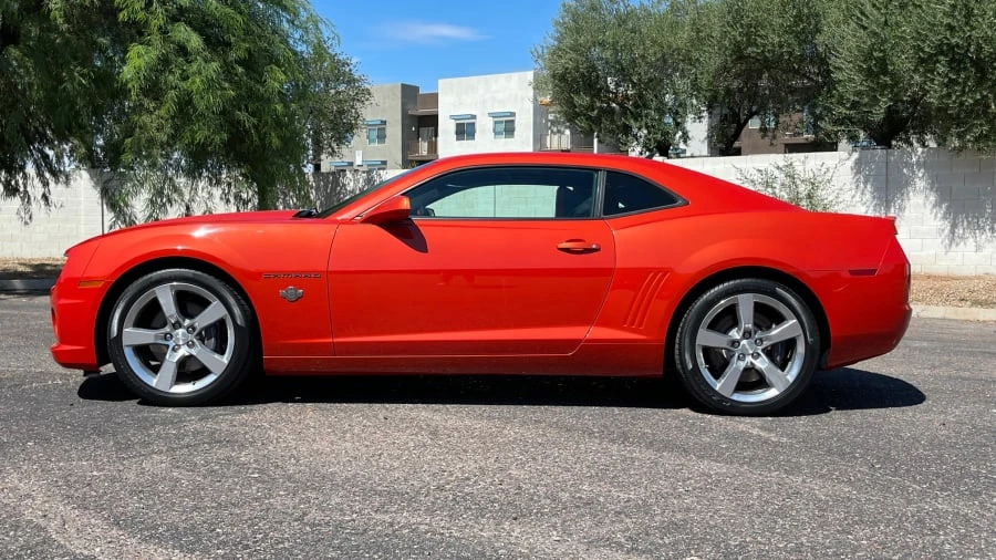 2010 Chevrolet Camaro 5th Gen - Image 2 of 16