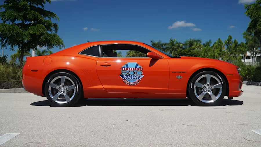 2010 Chevrolet Camaro 5th Gen - Image 2 of 31