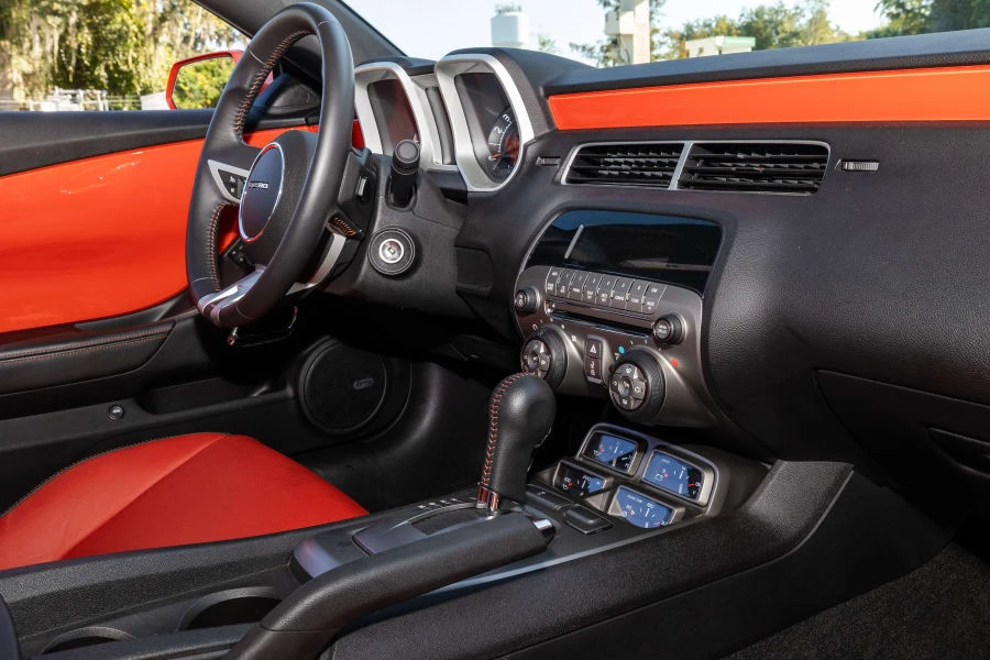 2010 Chevrolet Camaro SS 5th Gen - Image 20 of 31