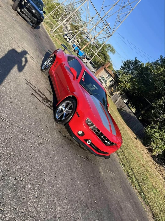 2010 Chevrolet Camaro 5th Gen - Image 2 of 9