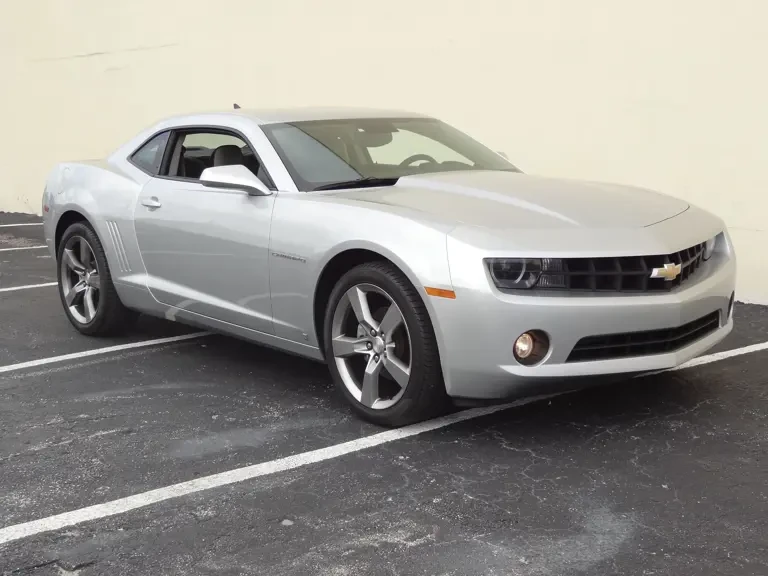 2010 Chevrolet Camaro 5th Gen - Image 2 of 2
