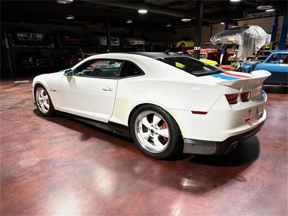 2010 Chevrolet Camaro SS 5th Gen - Image 12 of 25