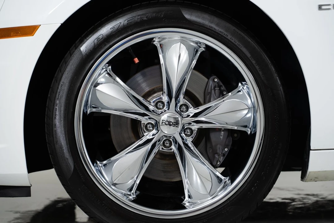 2010 Chevrolet Camaro SS 5th Gen - Image 9 of 31