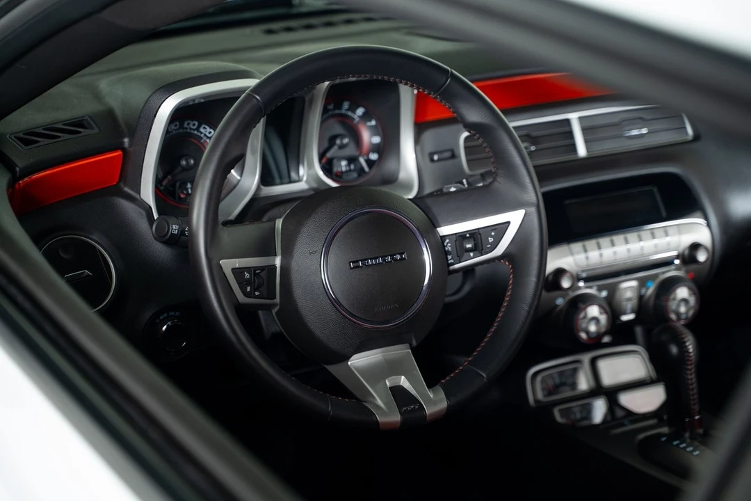 2010 Chevrolet Camaro SS 5th Gen - Image 25 of 31