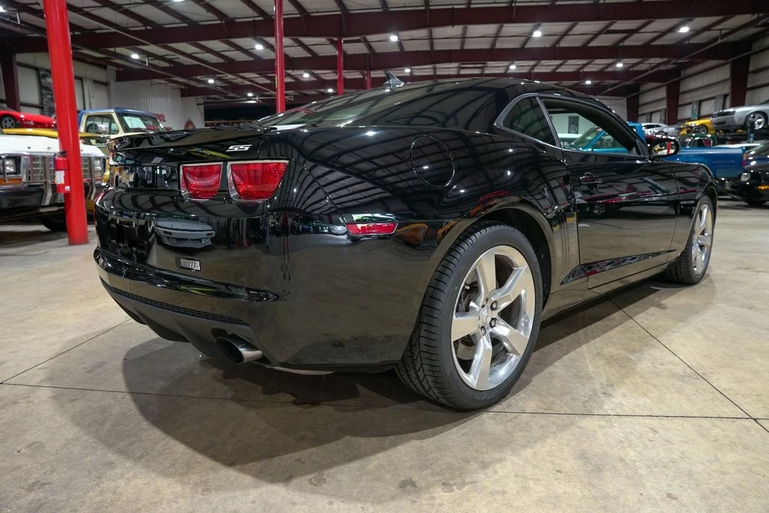 2010 Chevrolet Camaro SS 5th Gen - Image 6 of 31