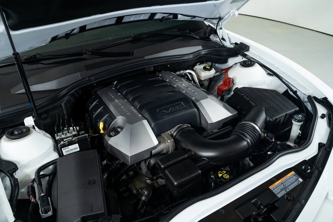 2010 Chevrolet Camaro SS 5th Gen - Image 3 of 31