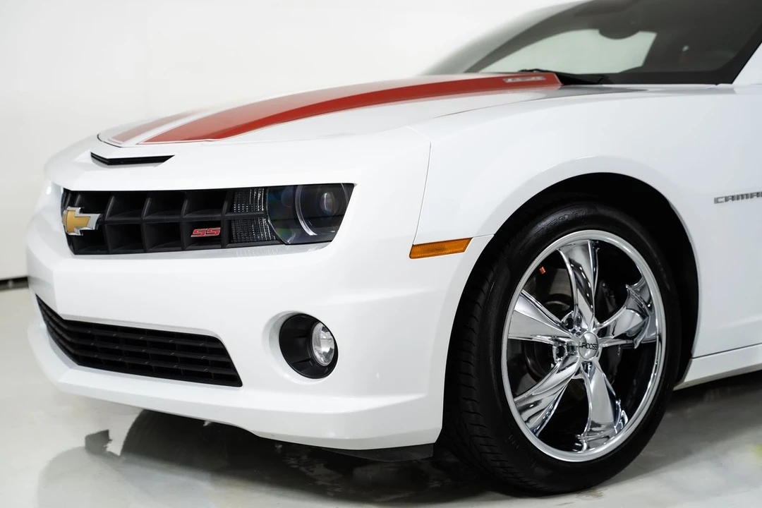 2010 Chevrolet Camaro SS 5th Gen - Image 7 of 31