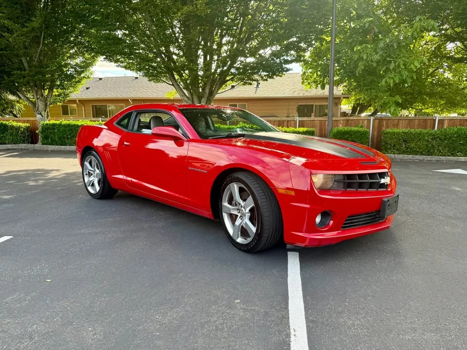2010 Chevrolet Camaro SS 5th Gen - Image 2 of 13