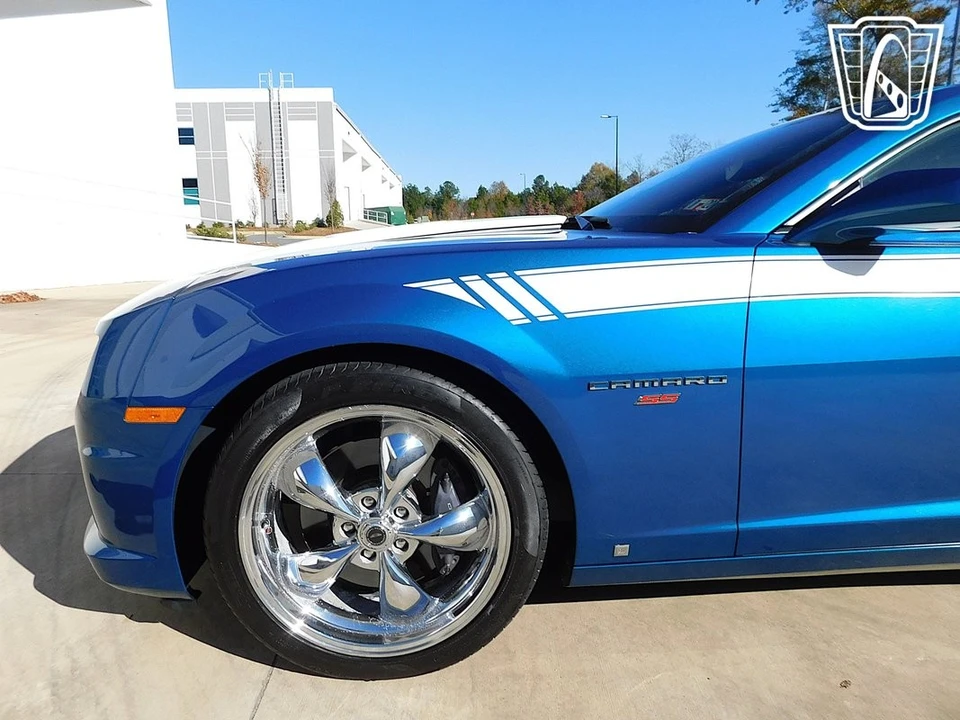 2010 Chevrolet Camaro SS 5th Gen - Image 11 of 21