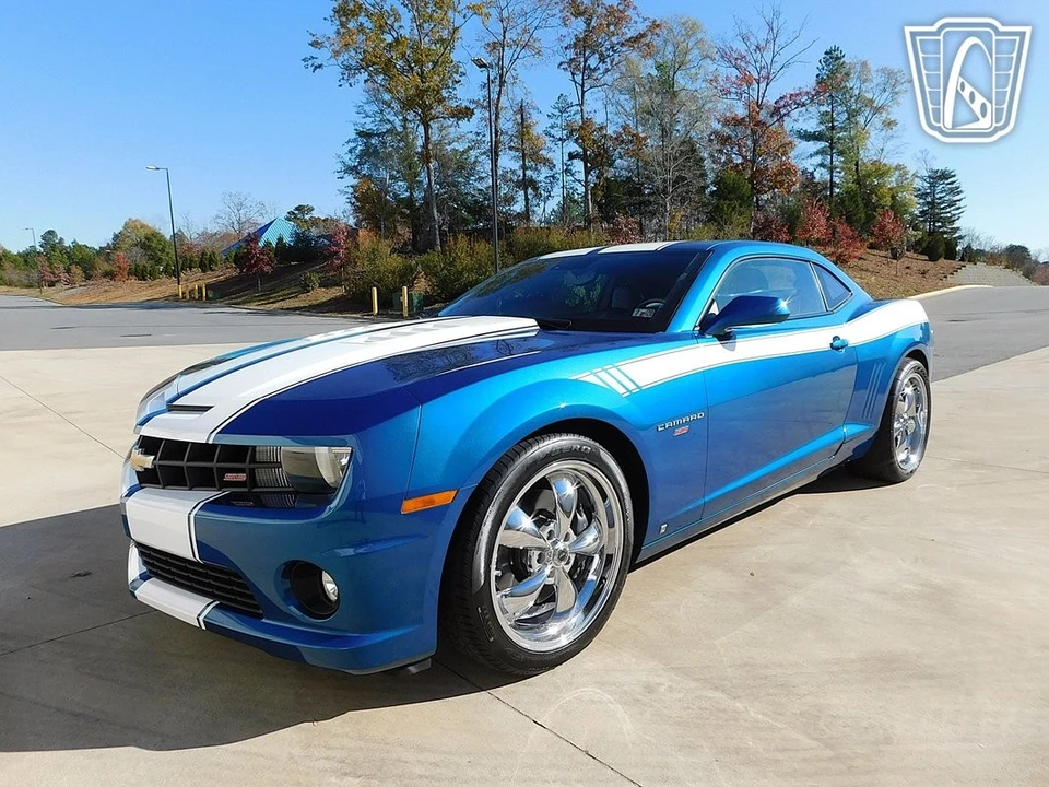 2010 Chevrolet Camaro SS 5th Gen - Image 8 of 21