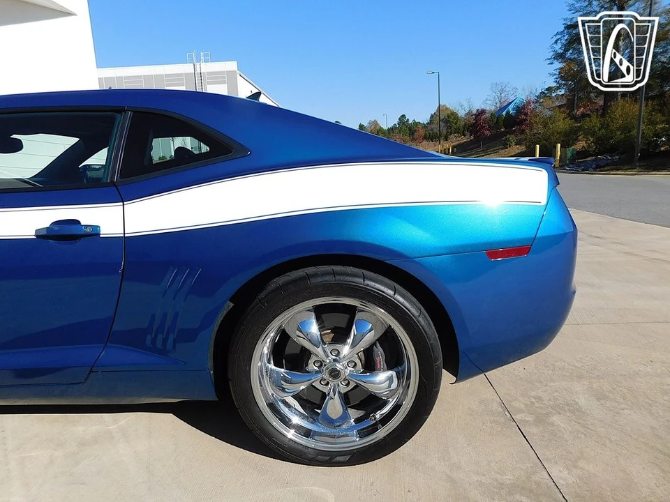 2010 Chevrolet Camaro SS 5th Gen - Image 17 of 21