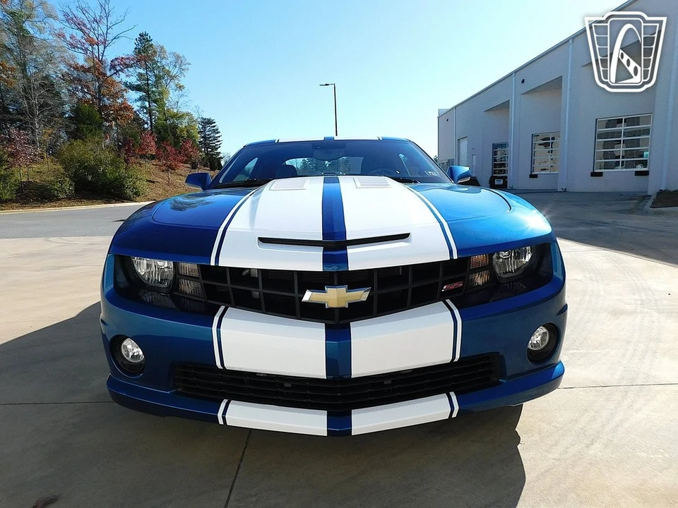 2010 Chevrolet Camaro SS 5th Gen - Image 5 of 21