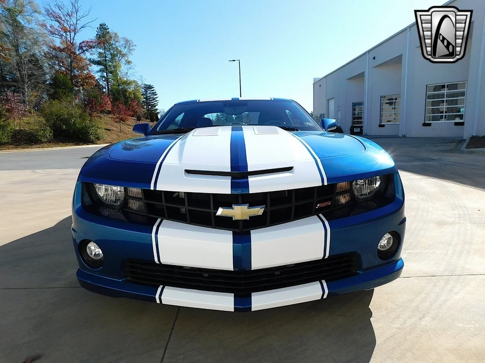 2010 Chevrolet Camaro SS 5th Gen - Image 4 of 12