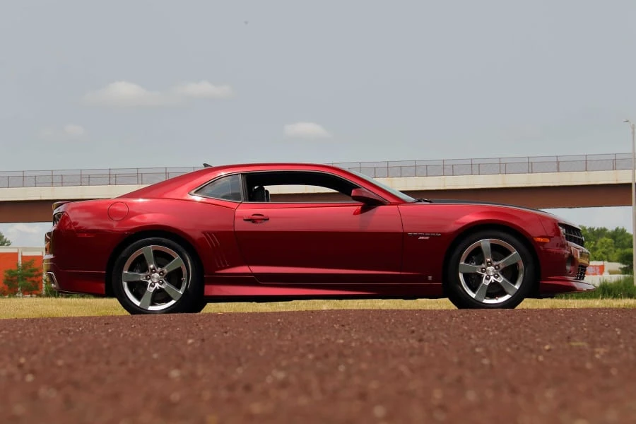 2010 Chevrolet Camaro SS 5th Gen - Image 2 of 23