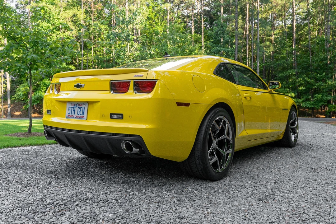2010 Chevrolet Camaro SS 5th Gen - Image 10 of 31