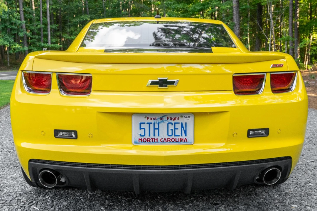 2010 Chevrolet Camaro SS 5th Gen - Image 5 of 31