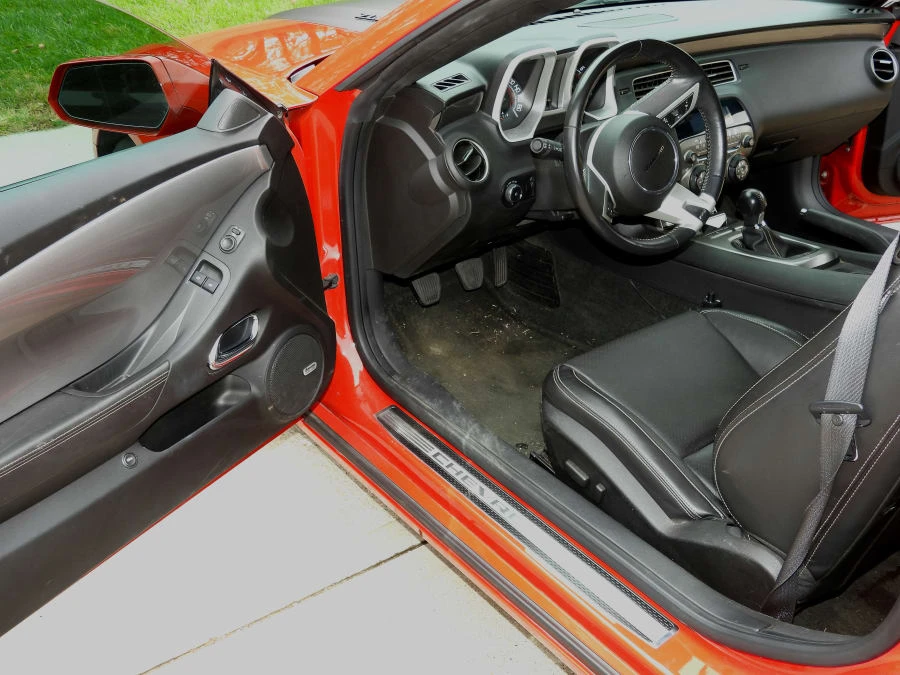 2010 Chevrolet Camaro SS 5th Gen - Image 10 of 15