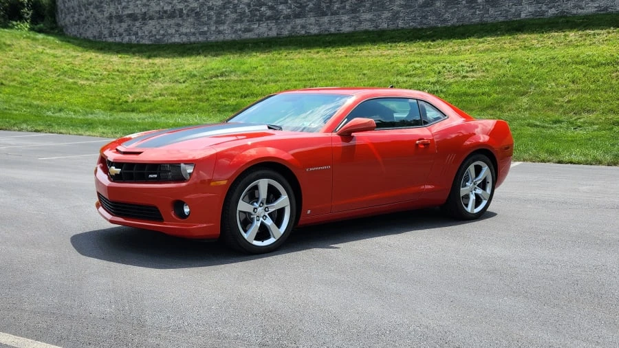 2010 Chevrolet Camaro SS 5th Gen - Image 9 of 31