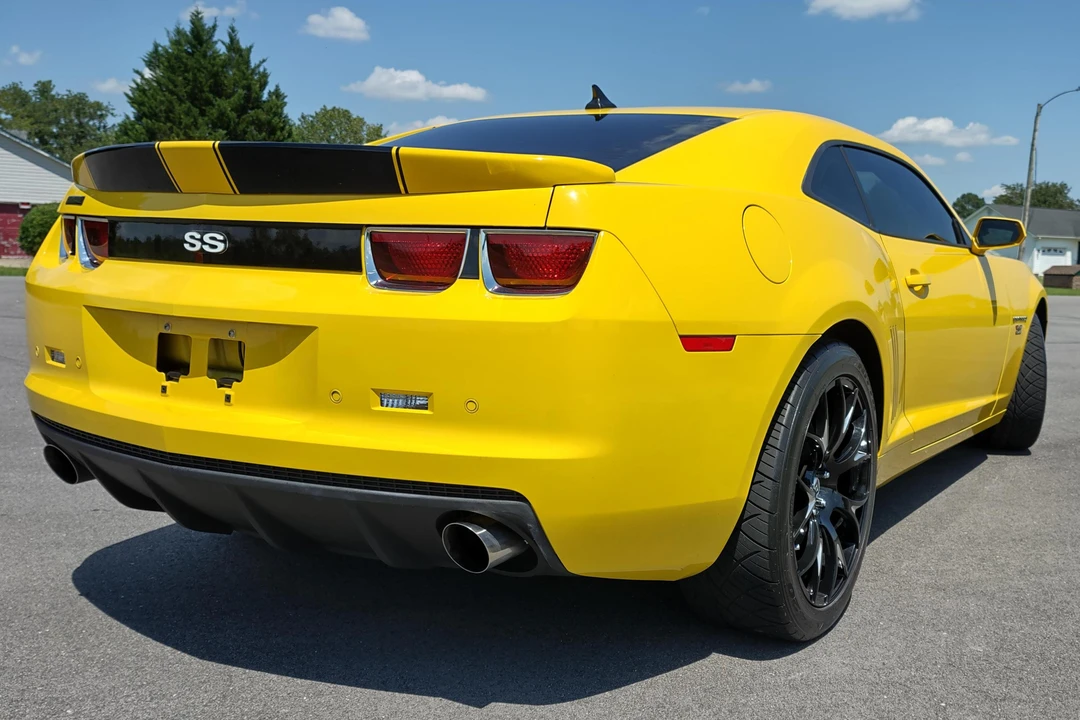 2010 Chevrolet Camaro SS 5th Gen - Image 4 of 31