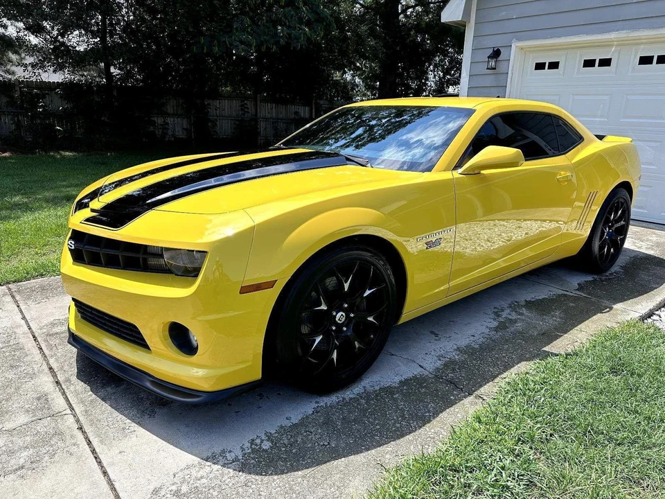 2010 Chevrolet Camaro SS 5th Gen - Image 10 of 31