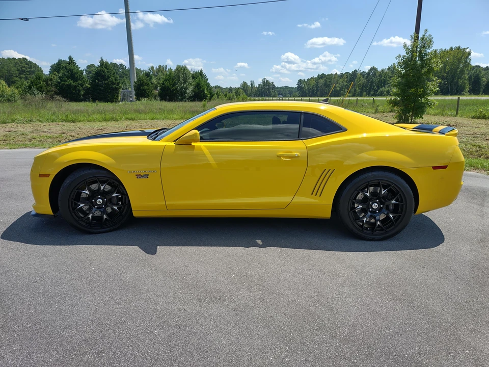 2010 Chevrolet Camaro SS 5th Gen - Image 11 of 31