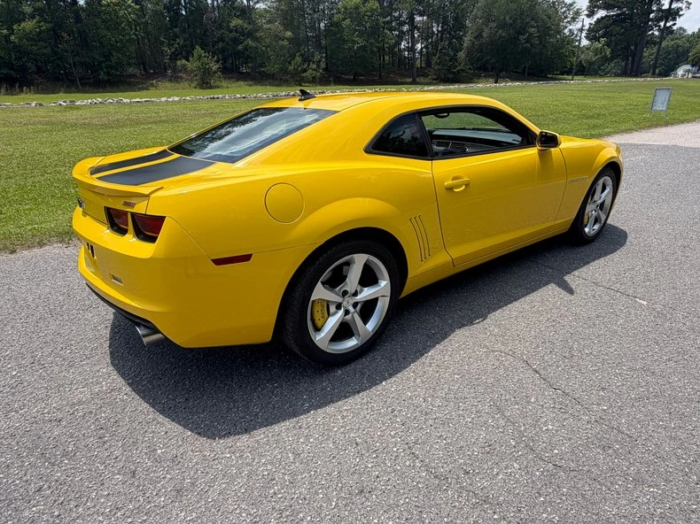 2010 Chevrolet Camaro SS 5th Gen - Image 9 of 27