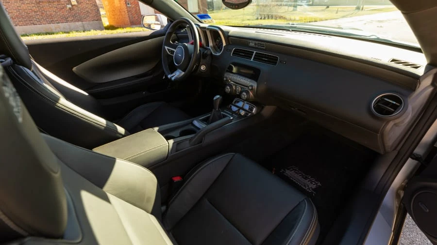2010 Chevrolet Camaro SS 5th Gen - Image 5 of 26