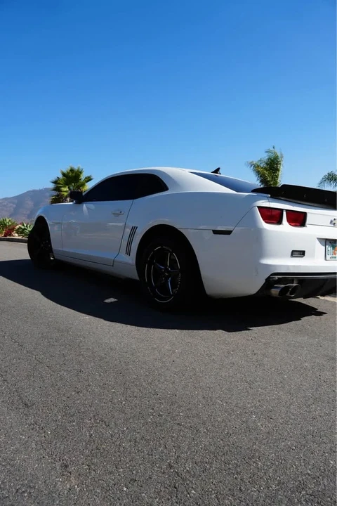 2010 Chevrolet Camaro SS 5th Gen - Image 2 of 10