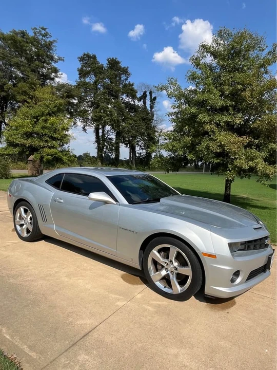 2010 Chevrolet Camaro SS 5th Gen - Image 2 of 12