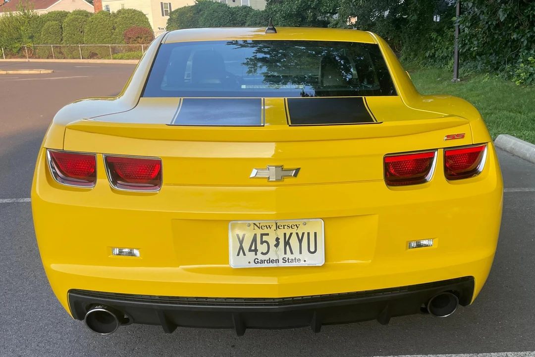 2010 Chevrolet Camaro SS 5th Gen - Image 5 of 31