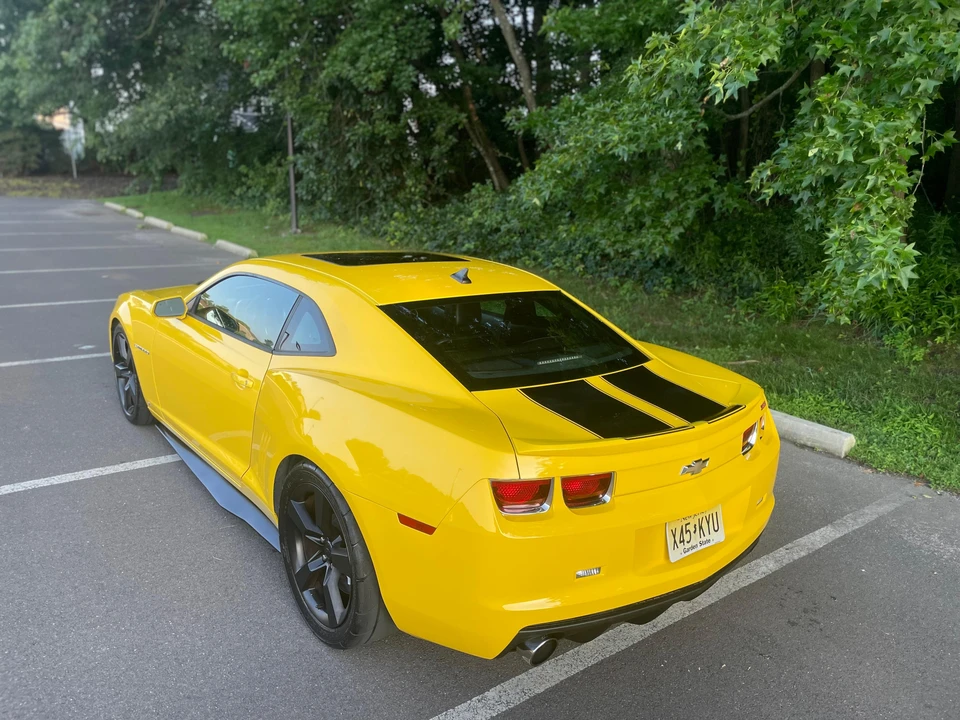 2010 Chevrolet Camaro SS 5th Gen - Image 16 of 31