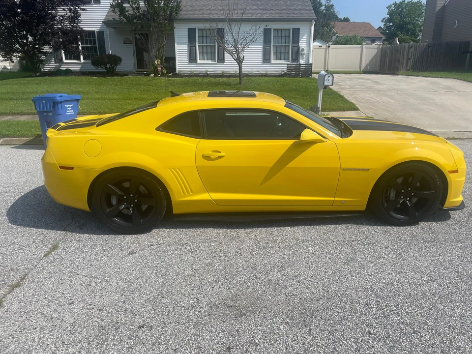 2010 Chevrolet Camaro SS 5th Gen - Image 21 of 31