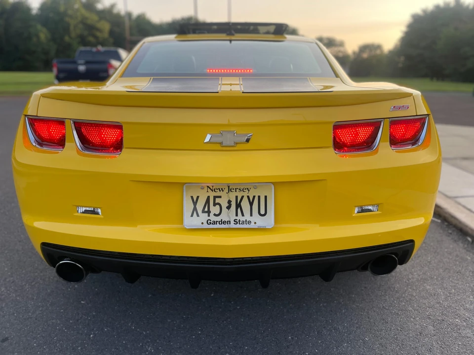 2010 Chevrolet Camaro SS 5th Gen - Image 18 of 31