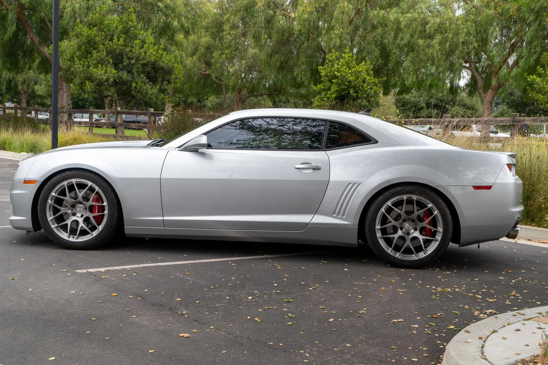 2010 Chevrolet Camaro SS 5th Gen - Image 6 of 31