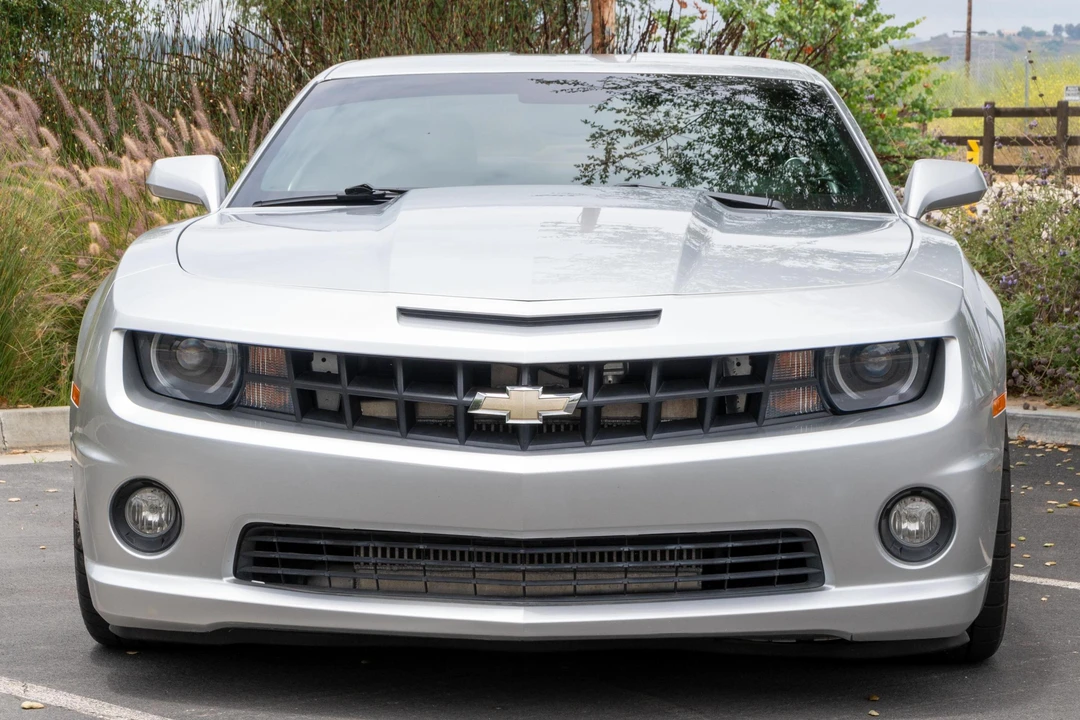 2010 Chevrolet Camaro SS 5th Gen - Image 2 of 31