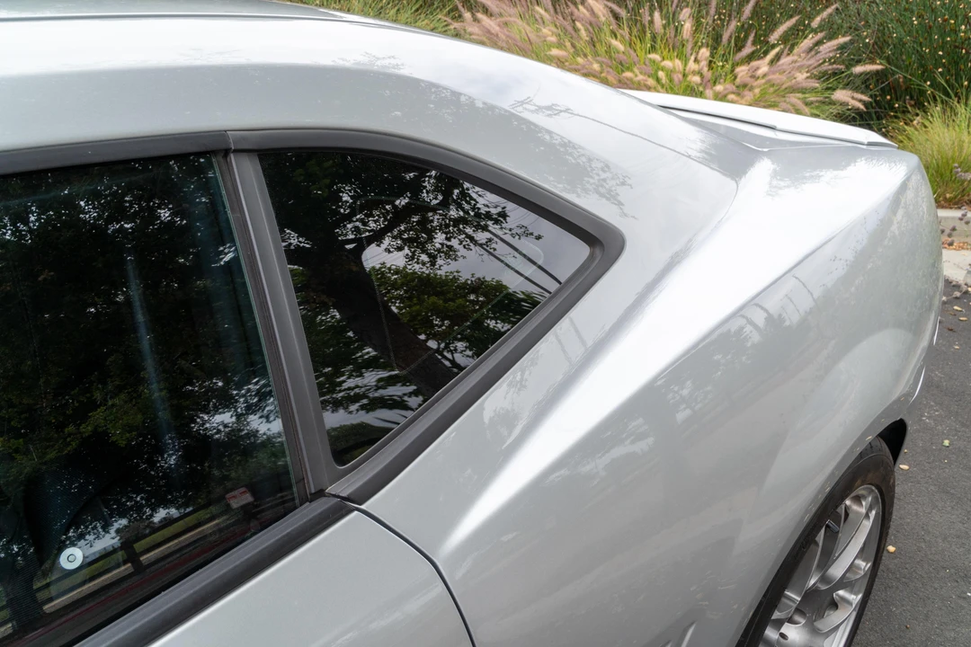 2010 Chevrolet Camaro SS 5th Gen - Image 18 of 31
