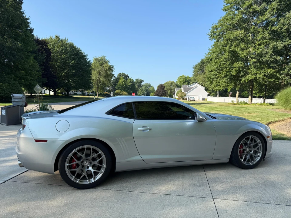 2010 Chevrolet Camaro SS 5th Gen - Image 14 of 31