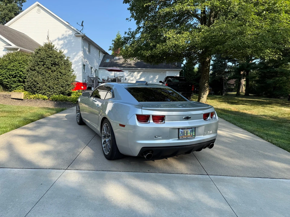 2010 Chevrolet Camaro SS 5th Gen - Image 11 of 31