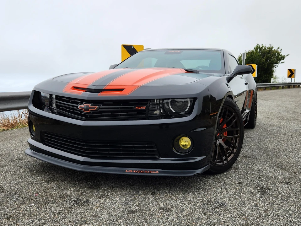 2010 Chevrolet Camaro SS 5th Gen - Image 11 of 31