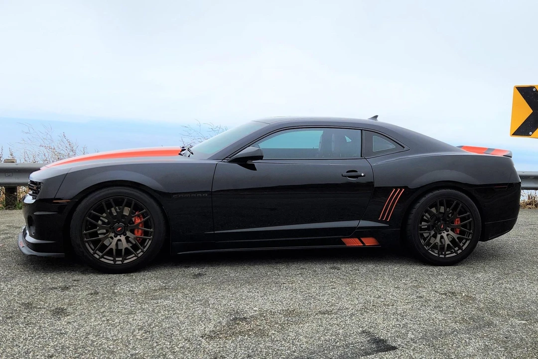 2010 Chevrolet Camaro SS 5th Gen - Image 3 of 31