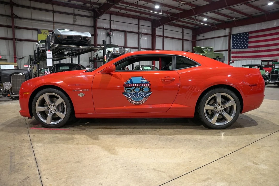 2010 Chevrolet Camaro SS 5th Gen - Image 4 of 12