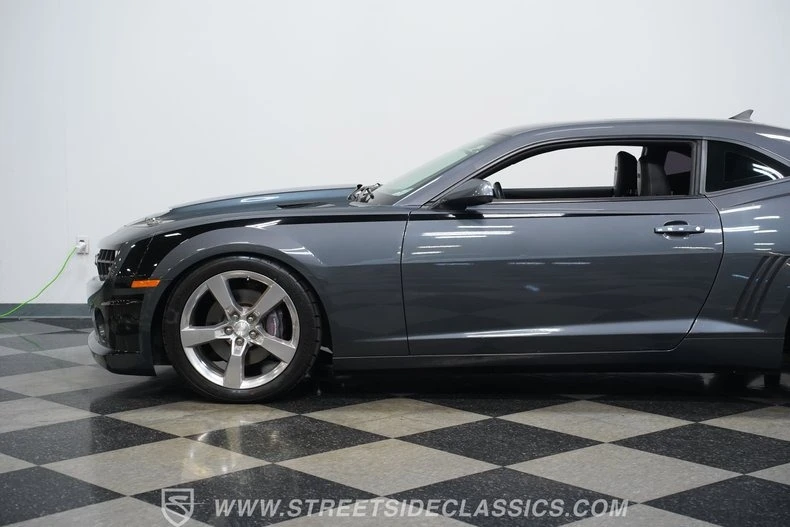 2010 Chevrolet Camaro SS 5th Gen - Image 21 of 31