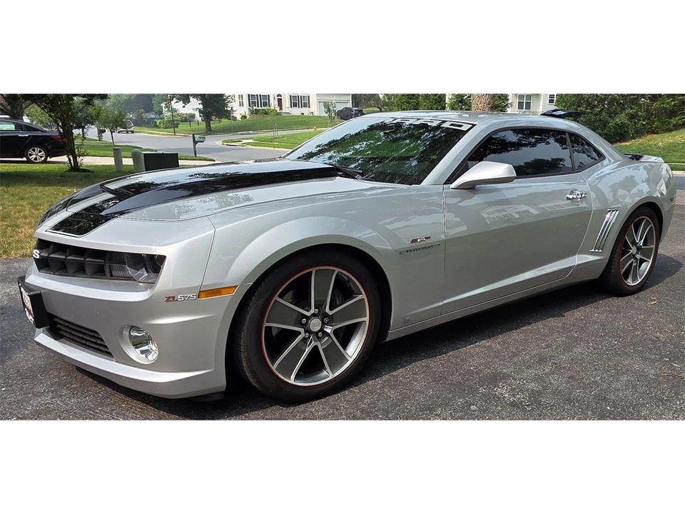 2010 Chevrolet Camaro ZL1 5th Gen - Image 7 of 31